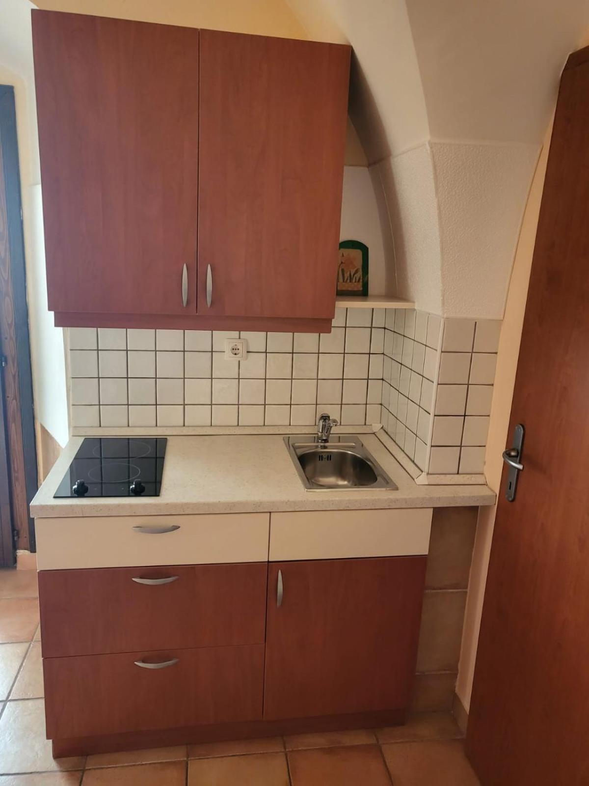 Apartma na Starem Placu Idrija Exterior foto