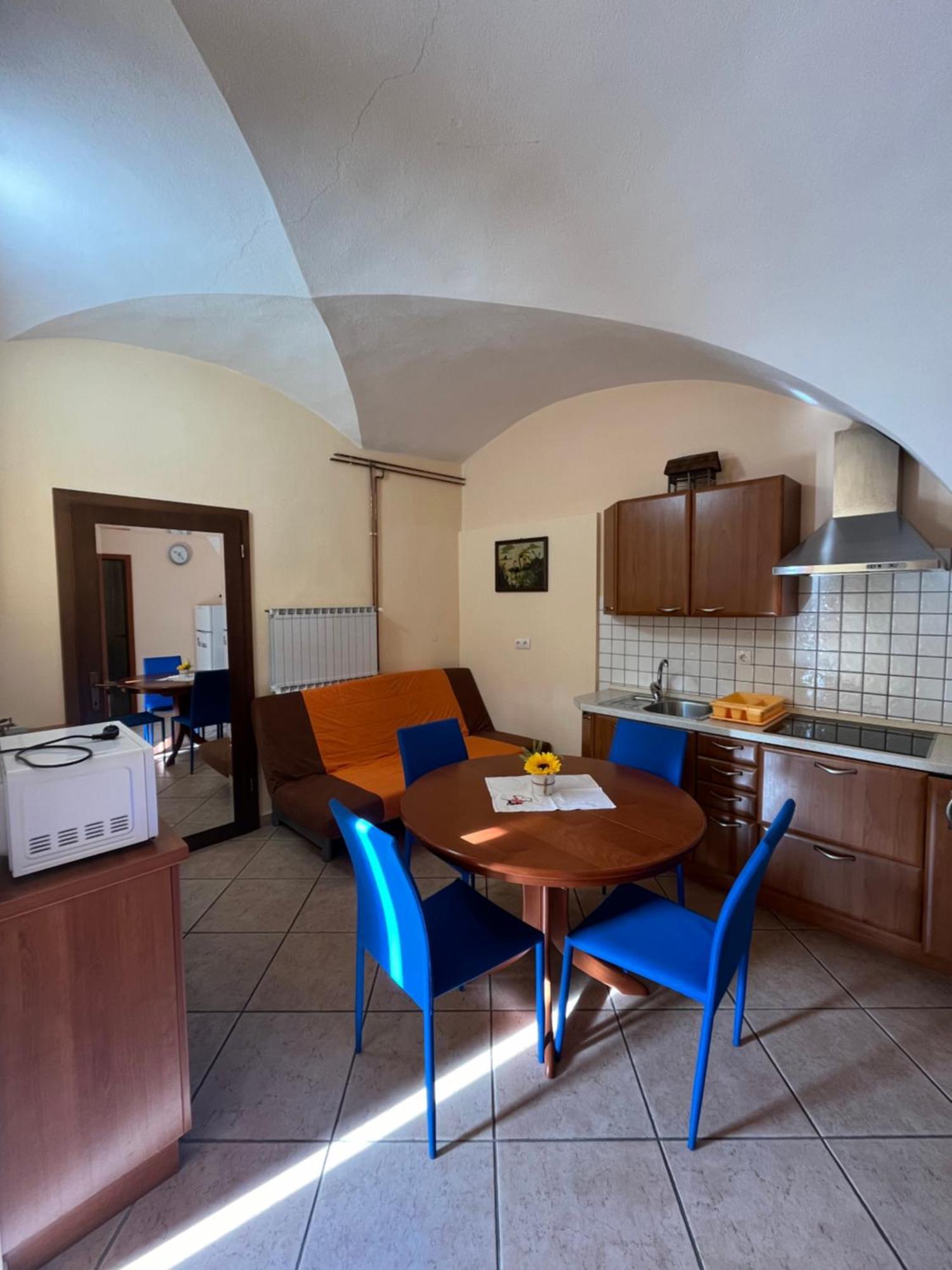 Apartma na Starem Placu Idrija Exterior foto