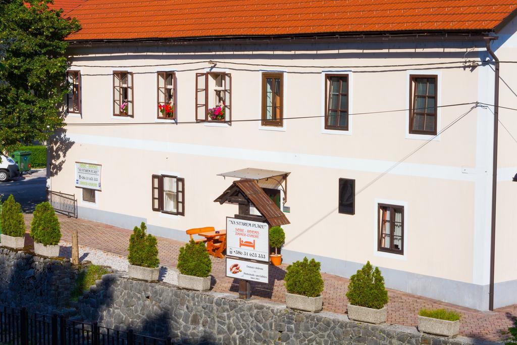 Apartma na Starem Placu Idrija Exterior foto